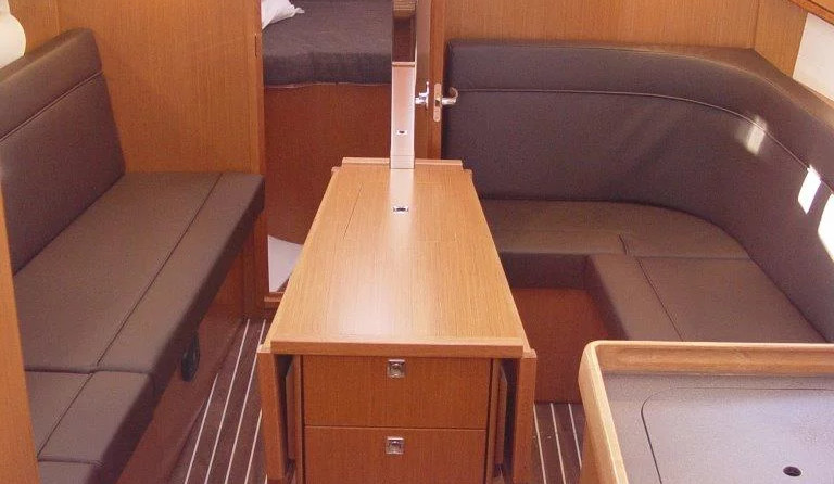 Bavaria CRUISER 34