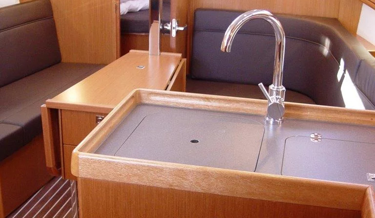 Bavaria CRUISER 34