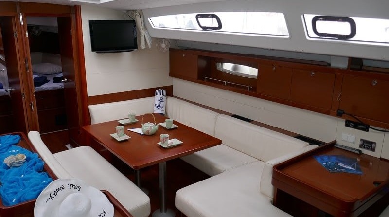 Beneteau Oceanis 50 Family
