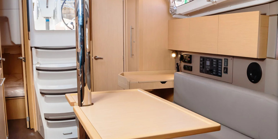 Beneteau Oceanis 35.1