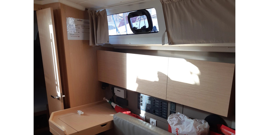 Beneteau Oceanis 35.1