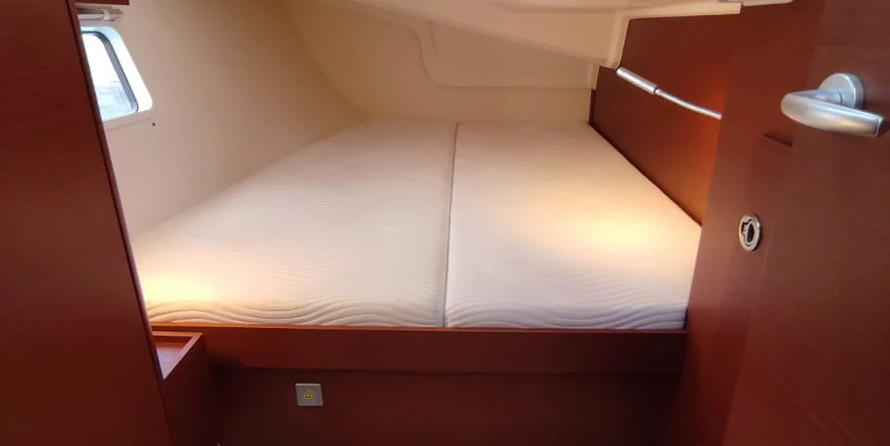 Hanse 418