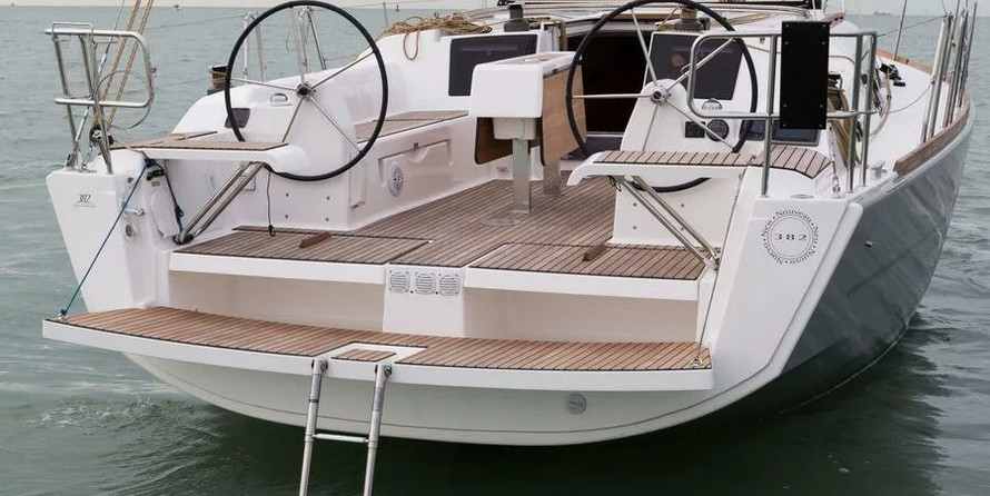Dufour 382 GL