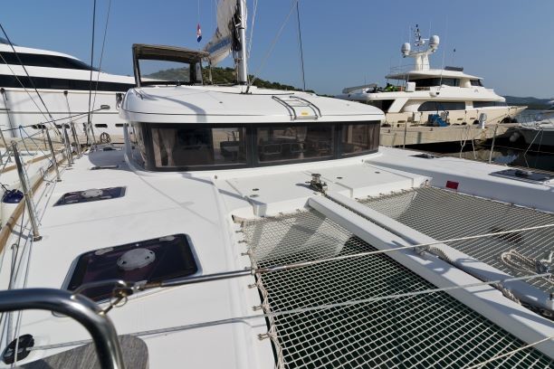 Lagoon 39