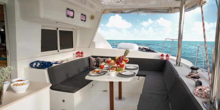 Lagoon 440 - 4 + 2 cab.