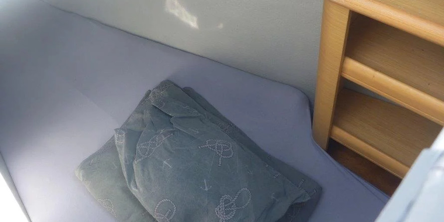 Lagoon 440 - 4 + 2 cab.