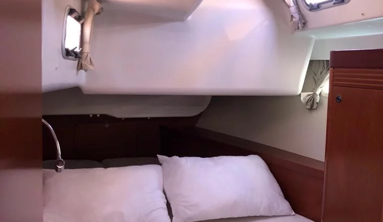 Beneteau Oceanis 50 Family