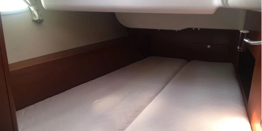 Beneteau Oceanis 50 Family