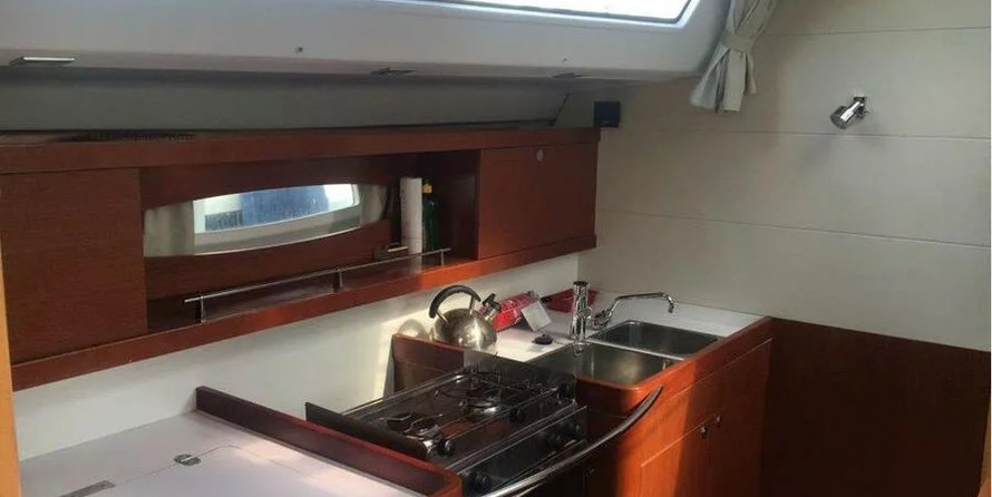Beneteau Oceanis 50 Family