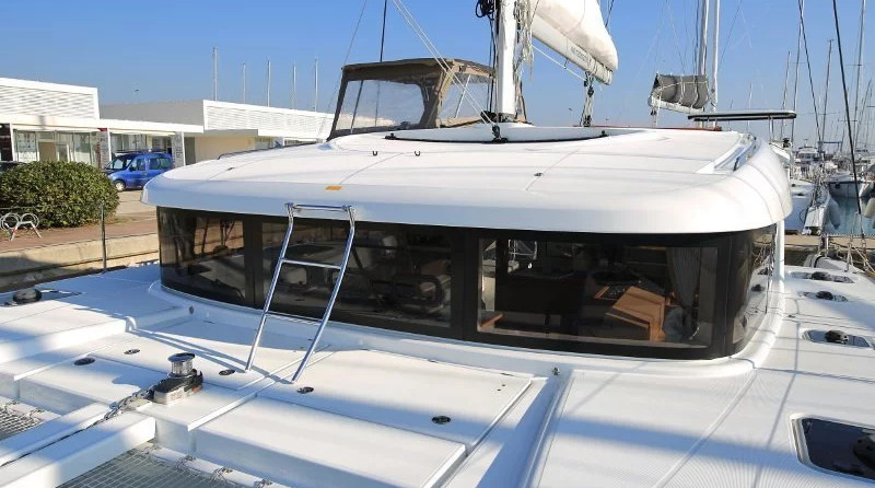 Lagoon 39