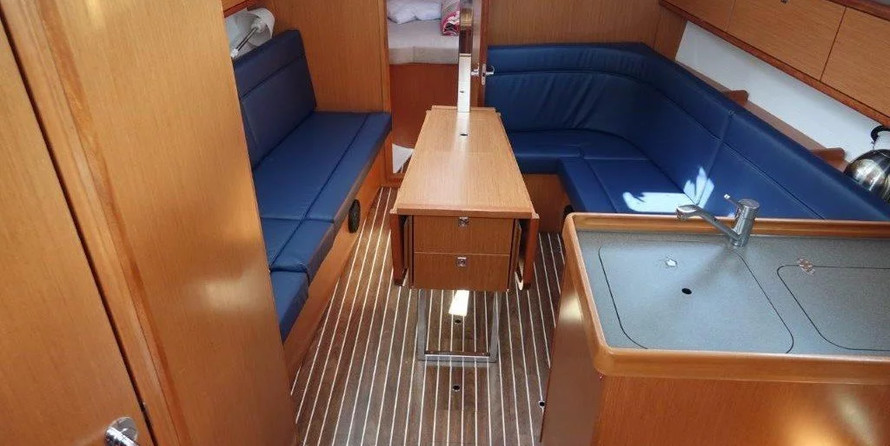 Bavaria CRUISER 34