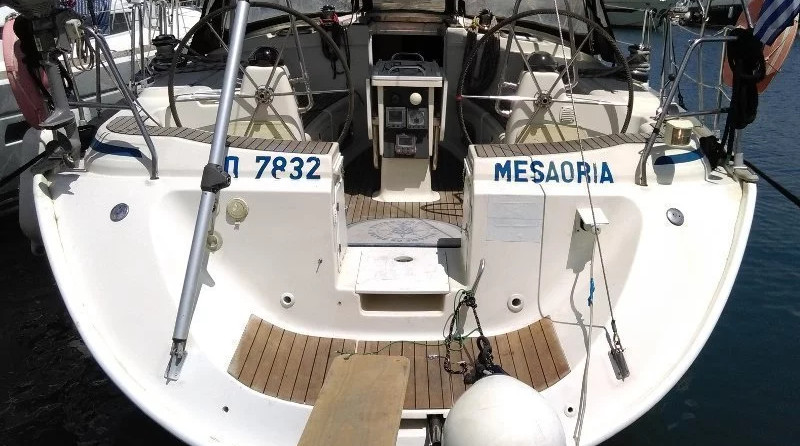 Bavaria 44