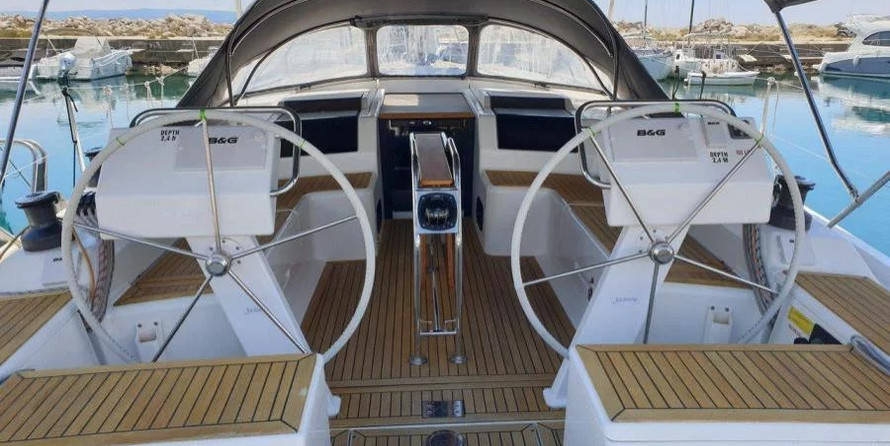 Hanse 455
