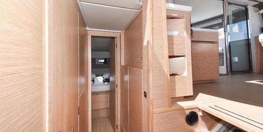 Nautitech 40 open NEW - 4 + 2 cab.