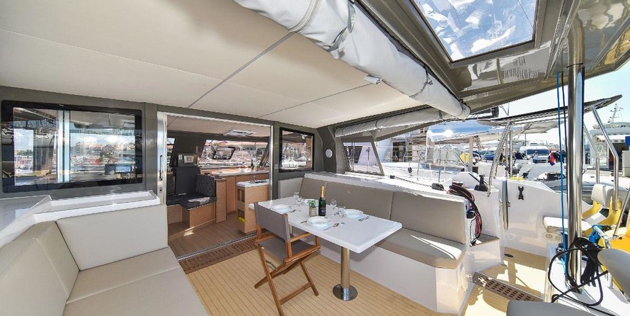 Nautitech 40 open NEW - 4 + 2 cab.