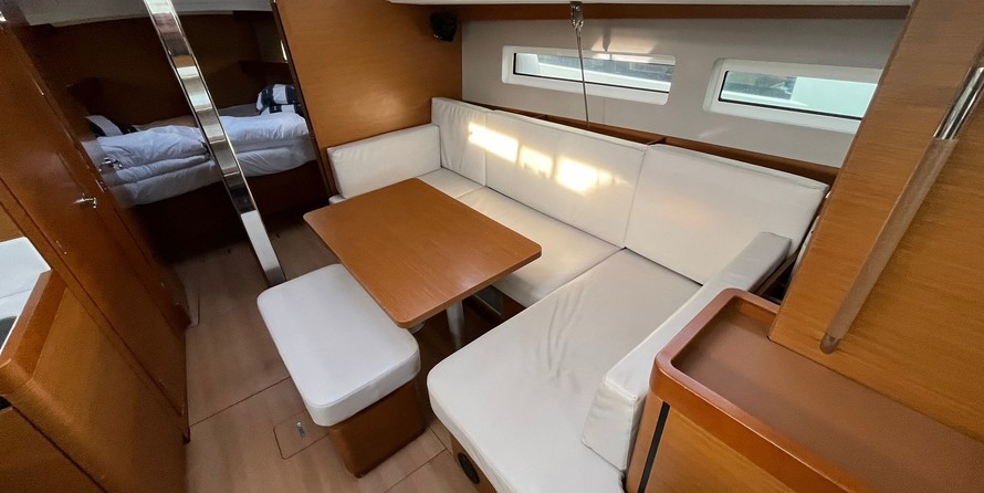 Jeanneau Sun Odyssey 440
