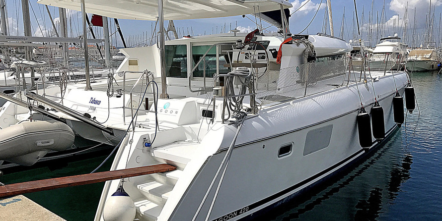 Lagoon 420