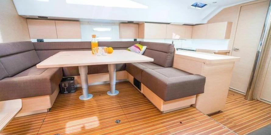 Elan Impression 50 - 5 + 1 cab.