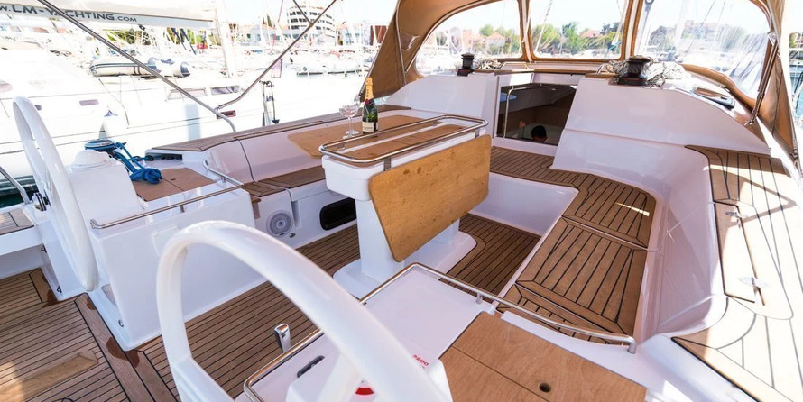 Elan Impression 50 - 5 + 1 cab.