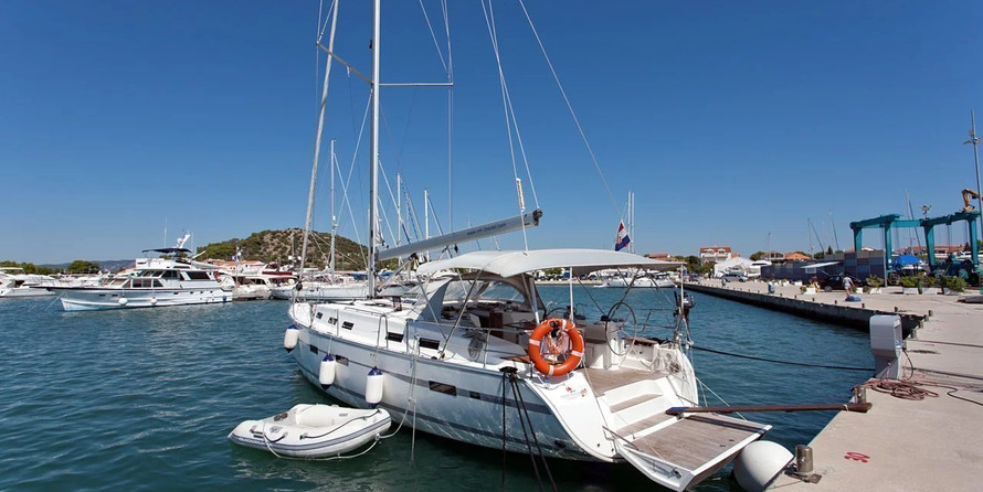 Bavaria Cruiser 50