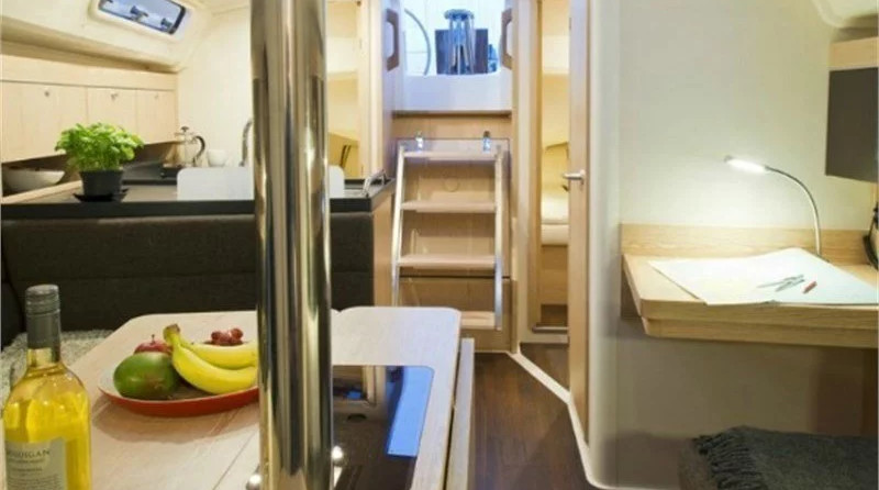 Hanse 345