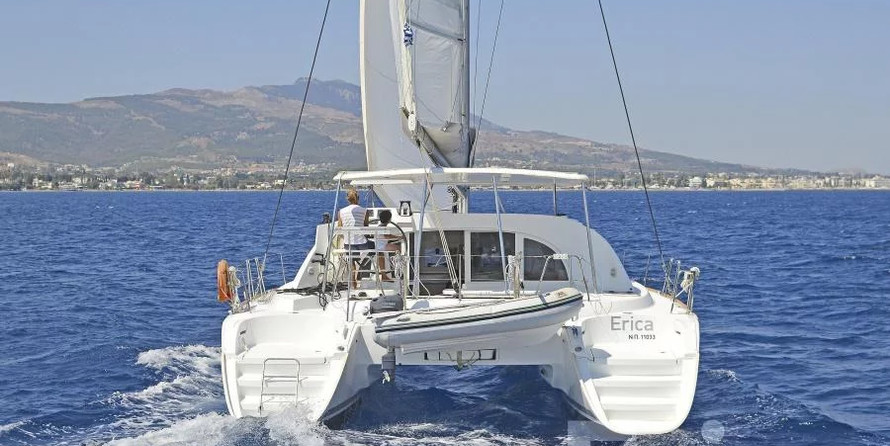 Lagoon 380 S2