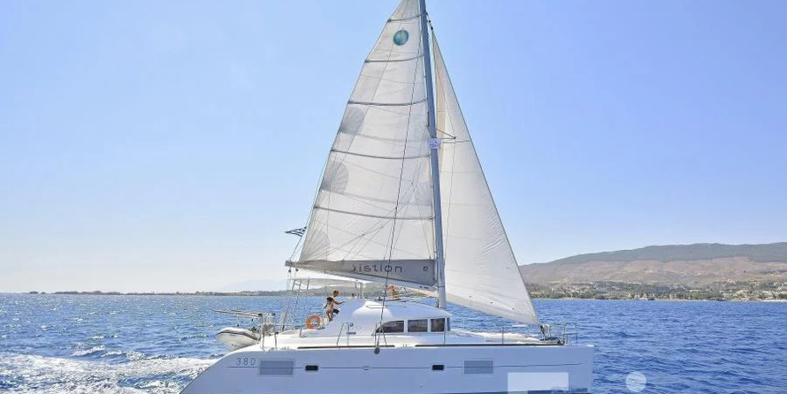 Lagoon 380 S2