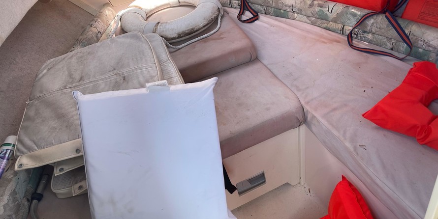 Grady-White Adventure 208