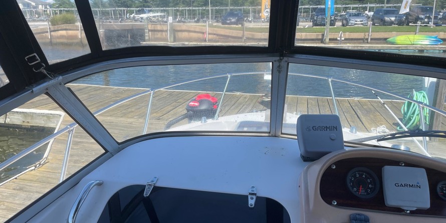 Grady-White Adventure 208