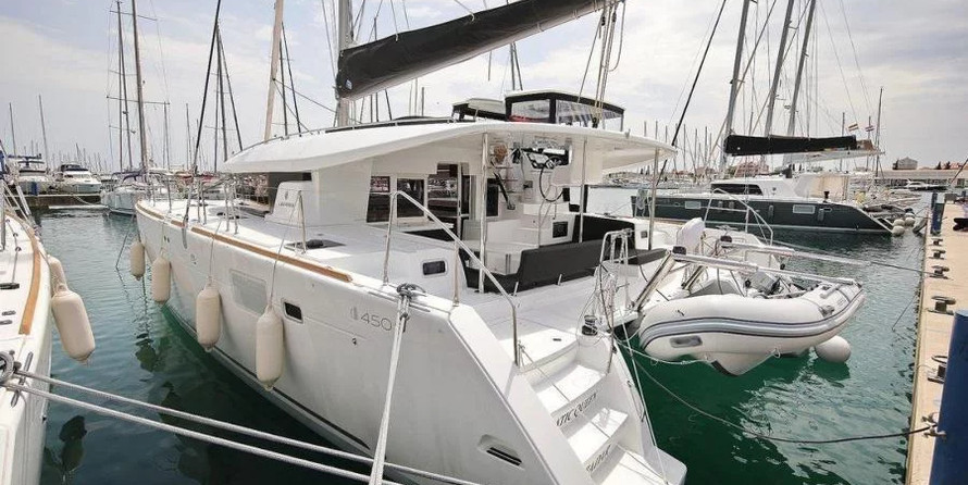 Lagoon 450 S