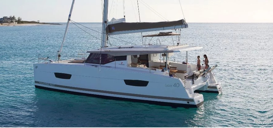 Fountaine Pajot Lucia 40
