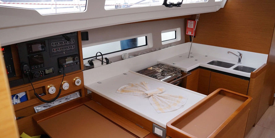 Sun Odyssey 440 - 3 Cabins