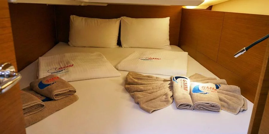 Sun Odyssey 440 - 3 Cabins