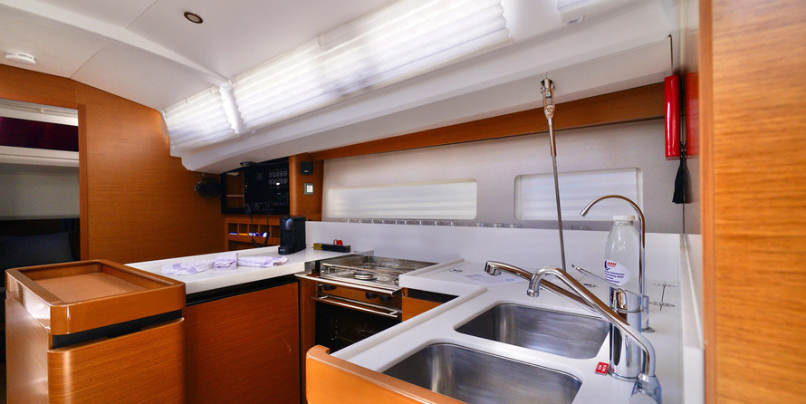 Jeanneau Sun Odyssey 440