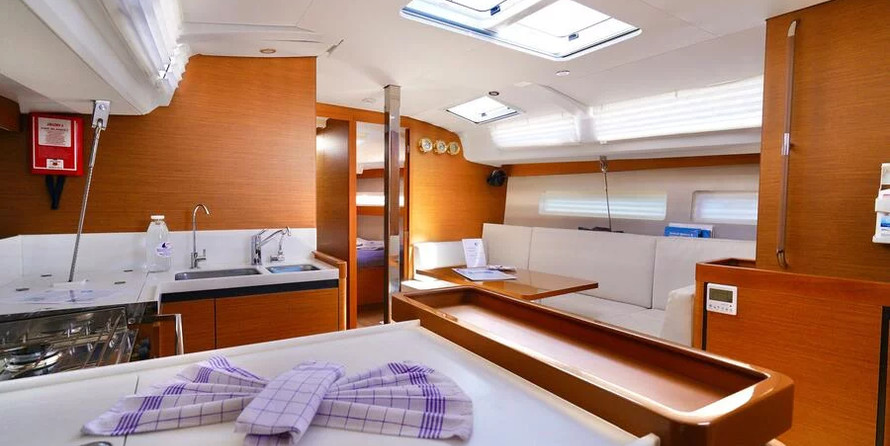 Jeanneau Sun Odyssey 440