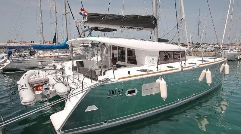 Lagoon 400 S2