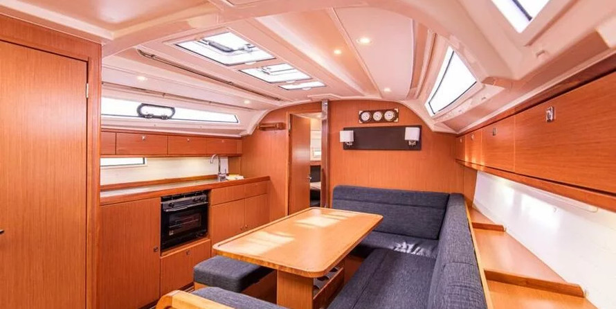Bavaria Cruiser 41