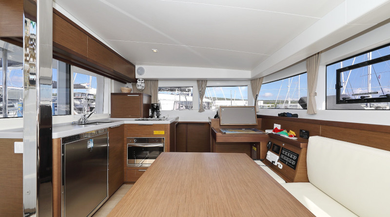 Lagoon 40