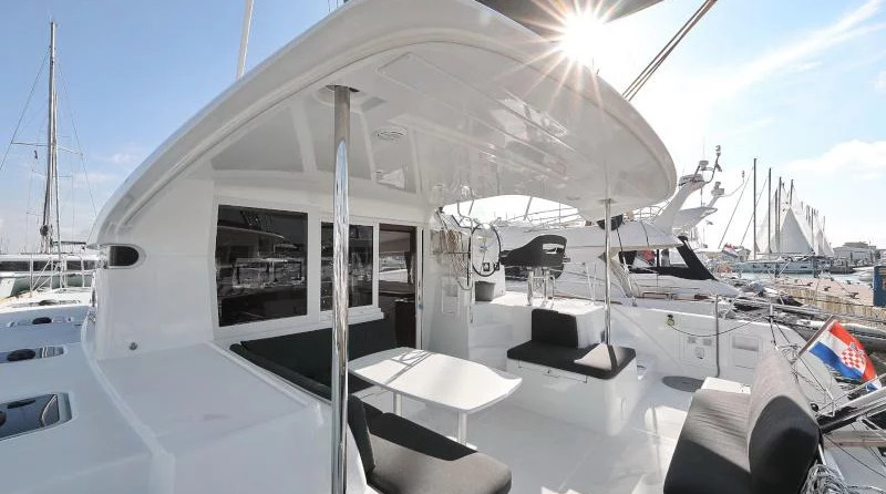 Lagoon 40
