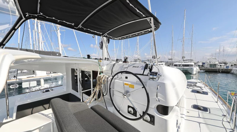 Lagoon 40