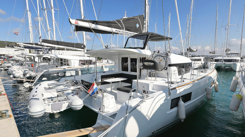 Lagoon 40