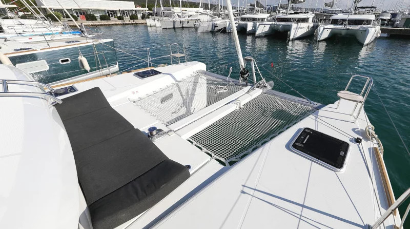 Lagoon 40