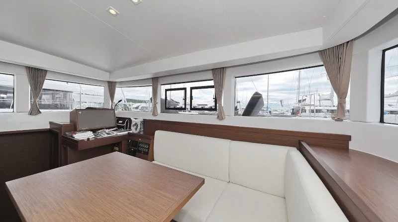 Lagoon 40