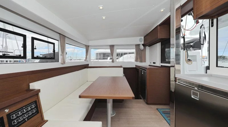 Lagoon 40