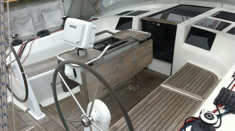 Hanse 385
