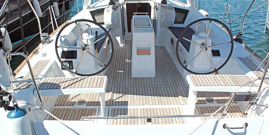 Beneteau Oceanis 38.1