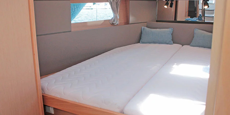 Beneteau Oceanis 38.1
