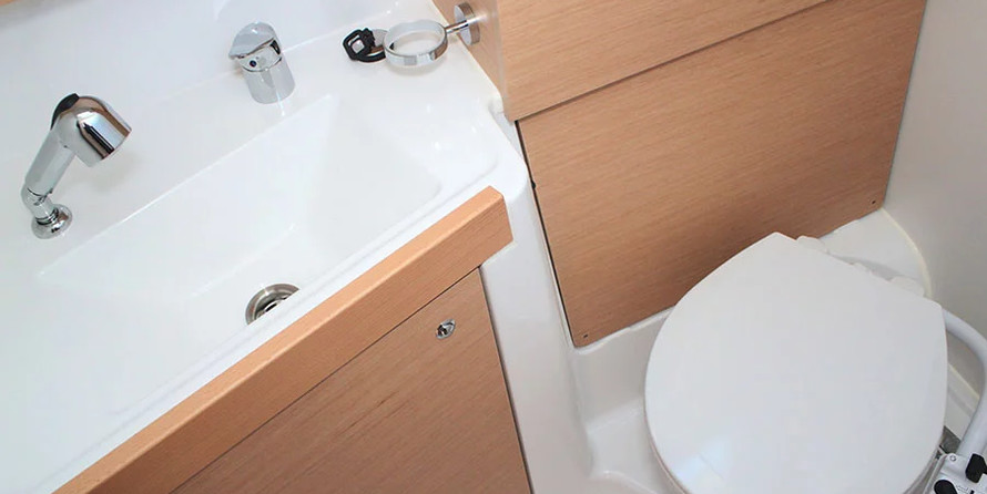 Beneteau Oceanis 38.1