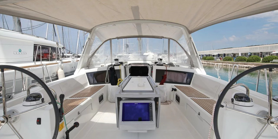 Oceanis 48-5
