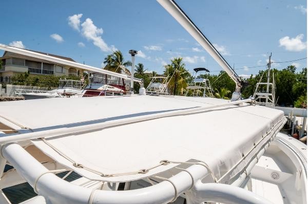 Fountain 38 center console te